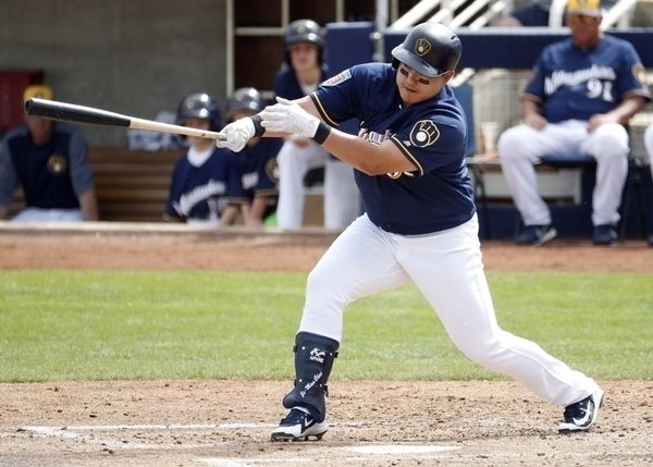 타석에 들어선 최지만이 배트를 휘두르고 있다. 사진=AP 연합뉴스
