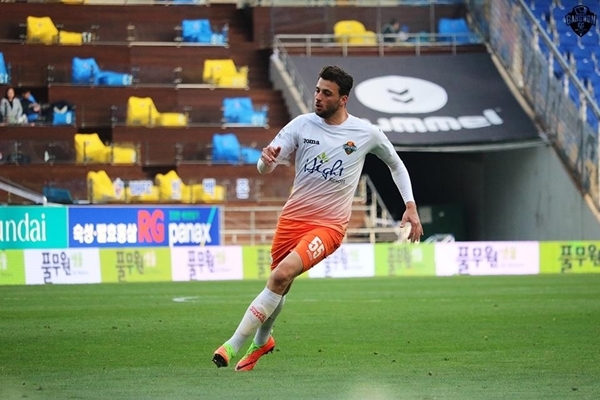 제리치. 사진=강원 FC 제공